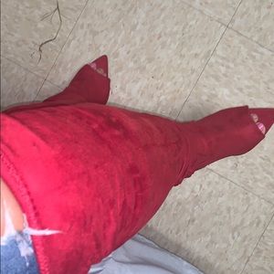 Red boots